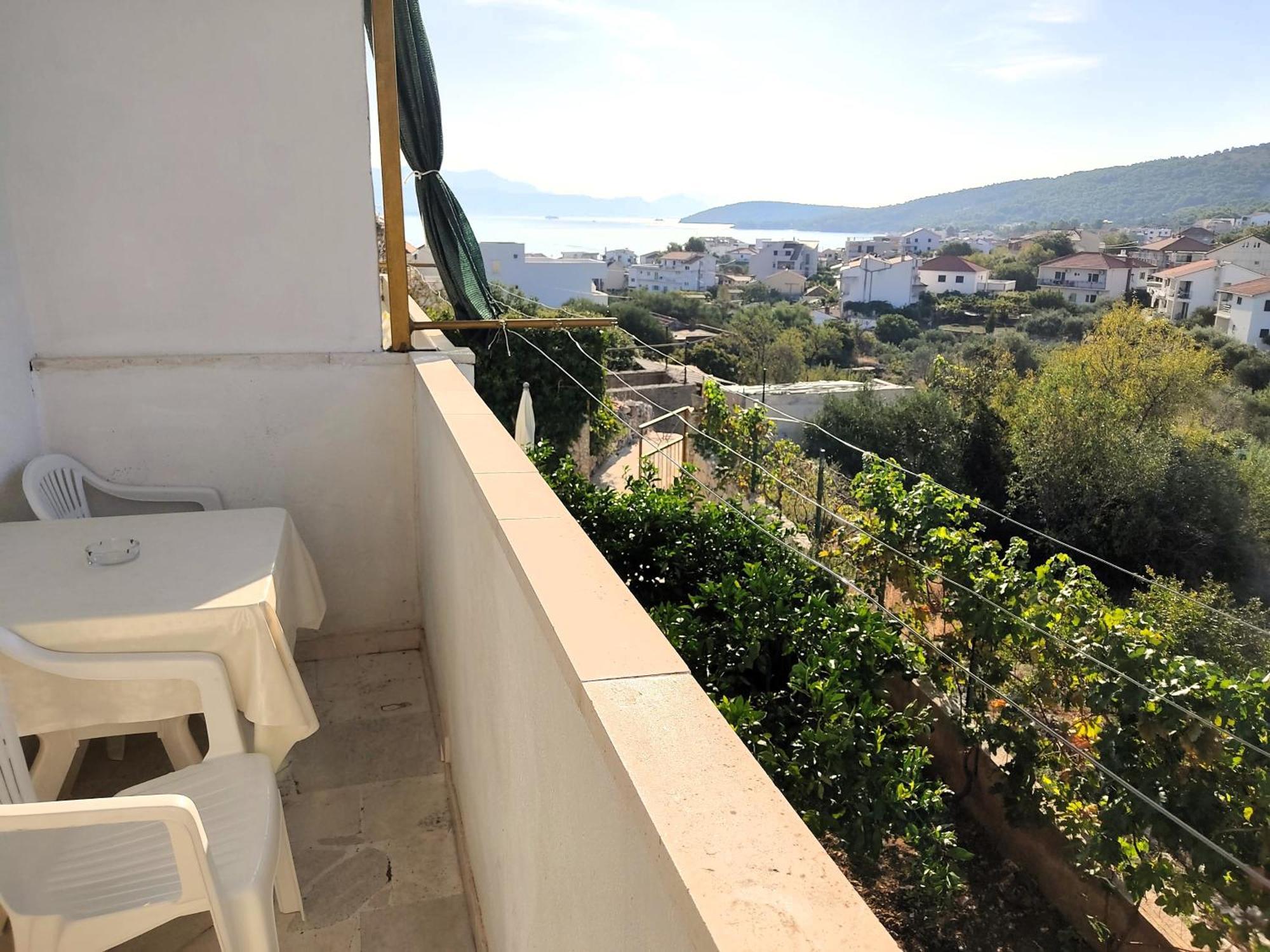 Apartments Boa Слатине Екстериор снимка